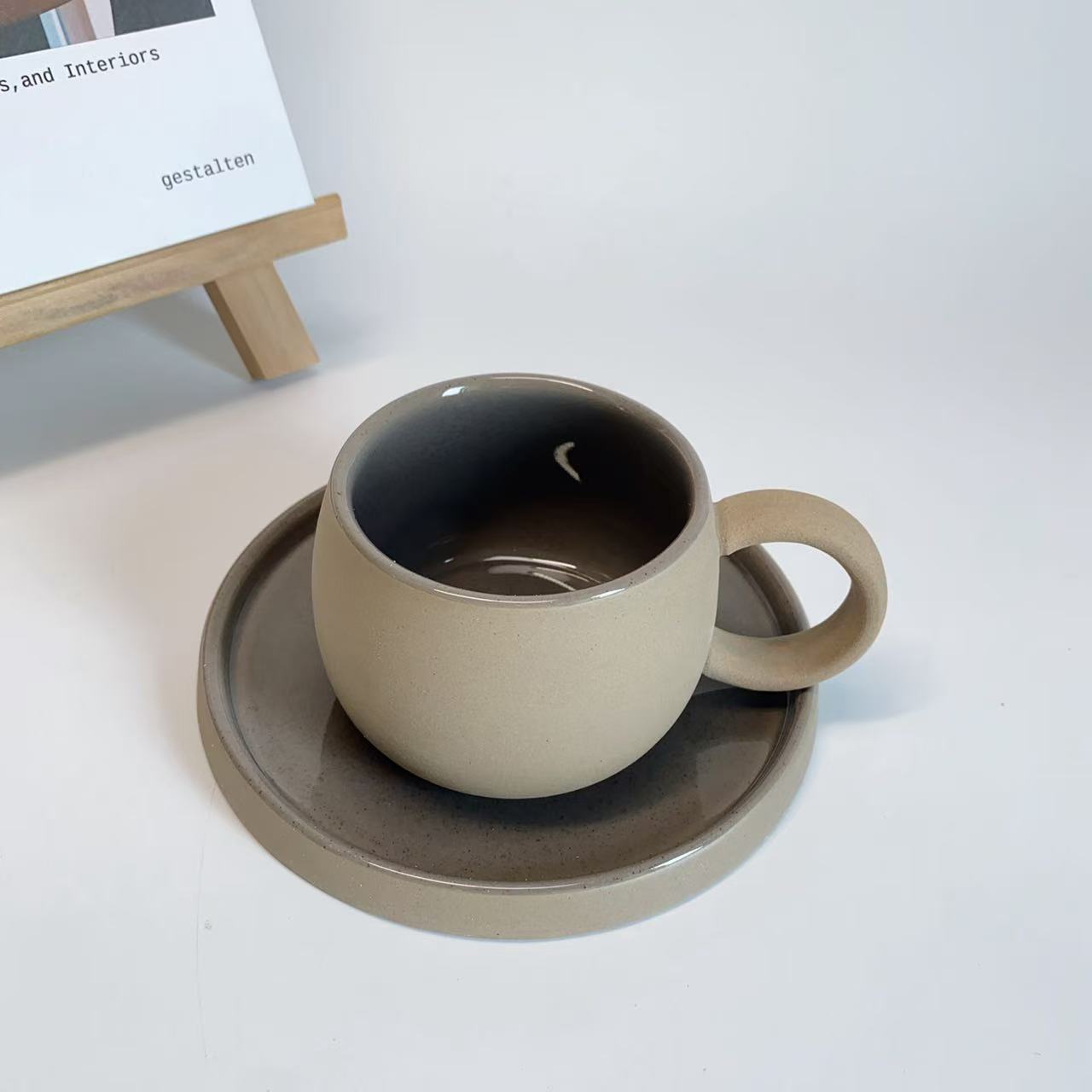 Set of 4 Mugs with Saucer, High Quality Ceramic Matte Glazed Coarse Pottery Style