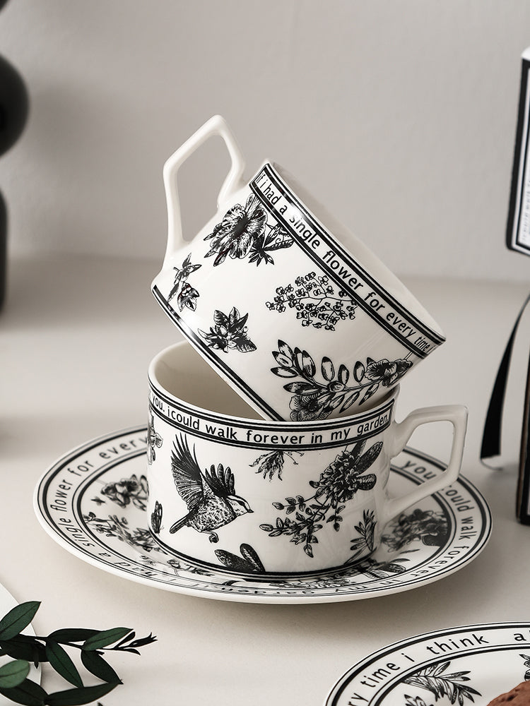 Coffe Mug Gift Box Camellia Classical Vintage House Use Nordic Style 450ml with Saucer